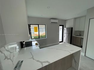 1050 NE 9th Ave APT 2, Fort Lauderdale, FL 33304