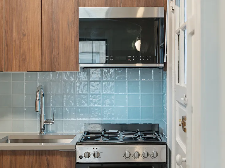 4658 N Milwaukee Ave #1W — Photo 7