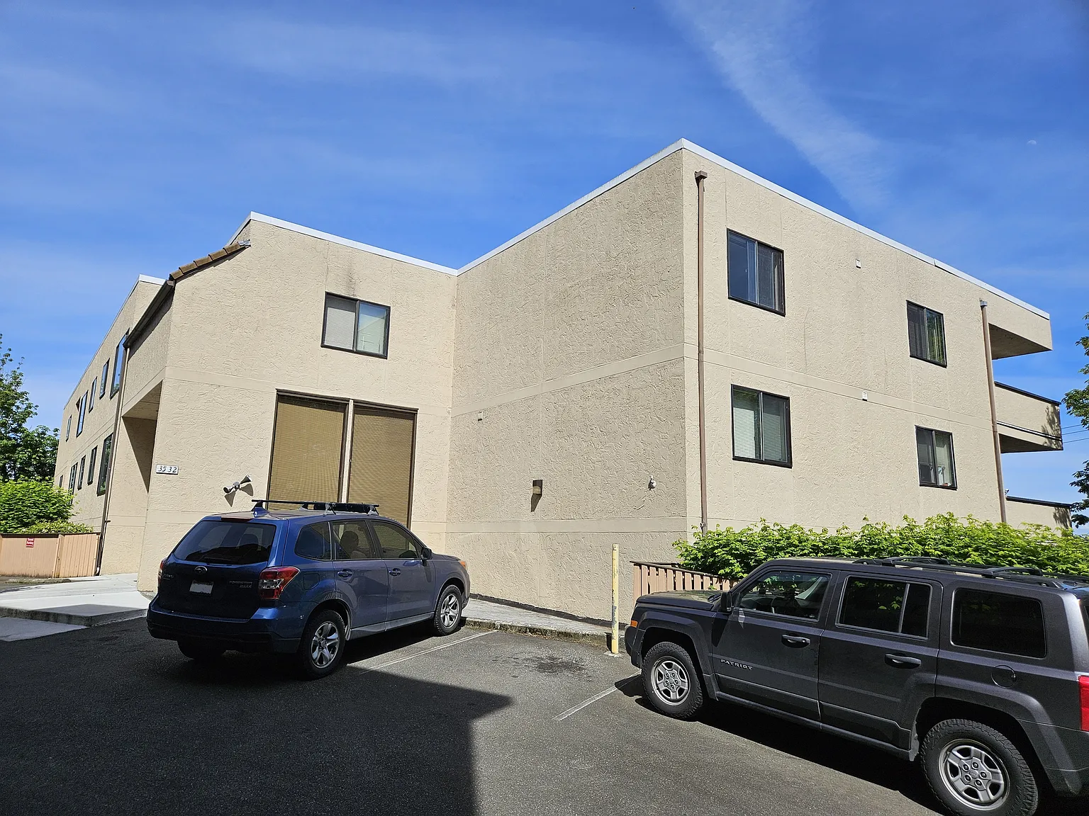 Top of the Lake Apartments — Photo 2