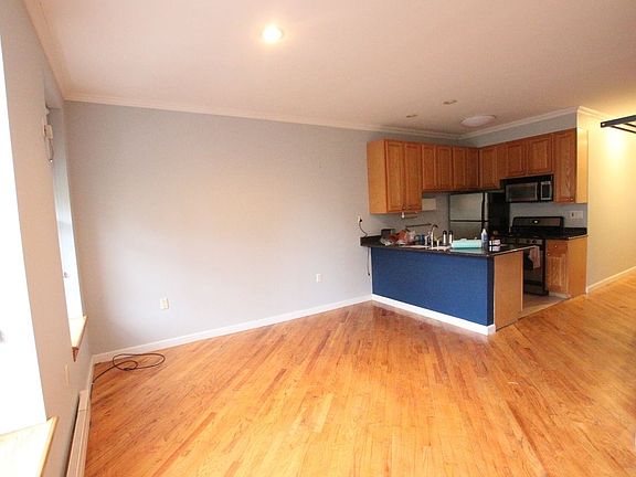 2nd image of 534 5th Ave #2