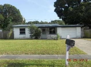 111 Lake Ave SE, Largo, FL 33771