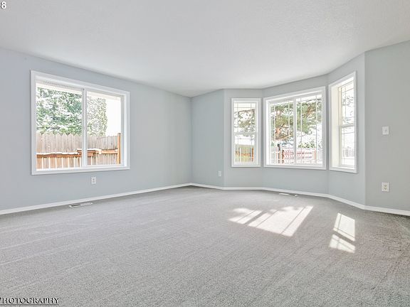 3rd image of 12436 NE 21st Way