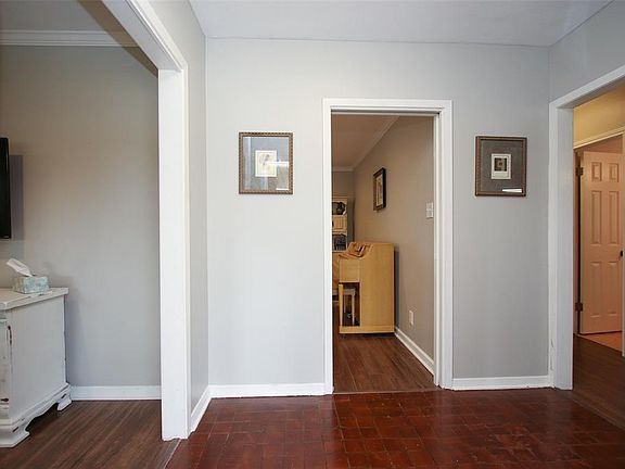 3rd image of 10506 Eddystone Dr
