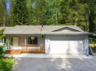 379 Liberty Ln, Sagle, ID 83860