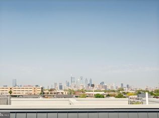 2004 Renaissance #3, Philadelphia, PA 19145