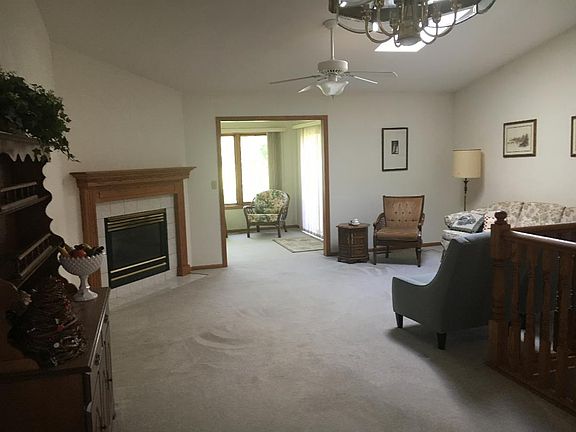 2nd image of 6534 Laurel Cherry Dr