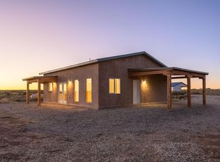 5 Taeo Loop, El Prado, NM 87529