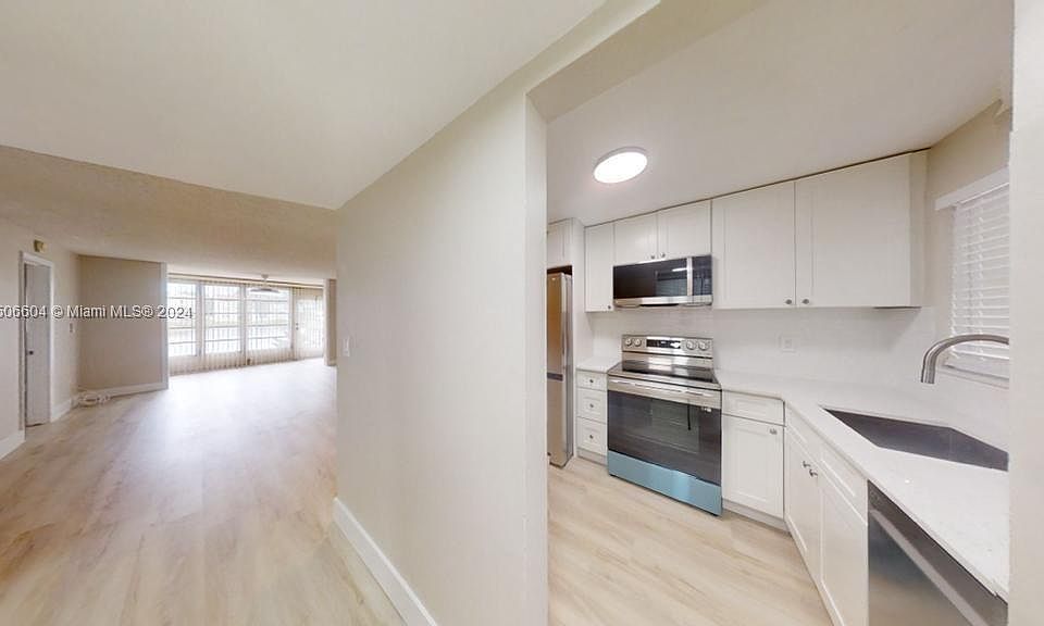 1st image of 2901 Sunrise Lakes Dr APT 111