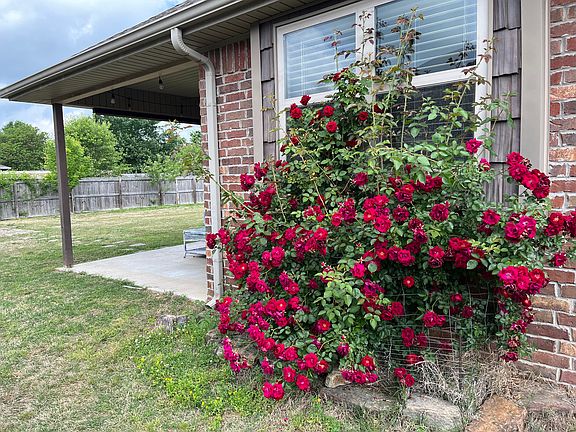 5th image of 2939 N Raven Ln