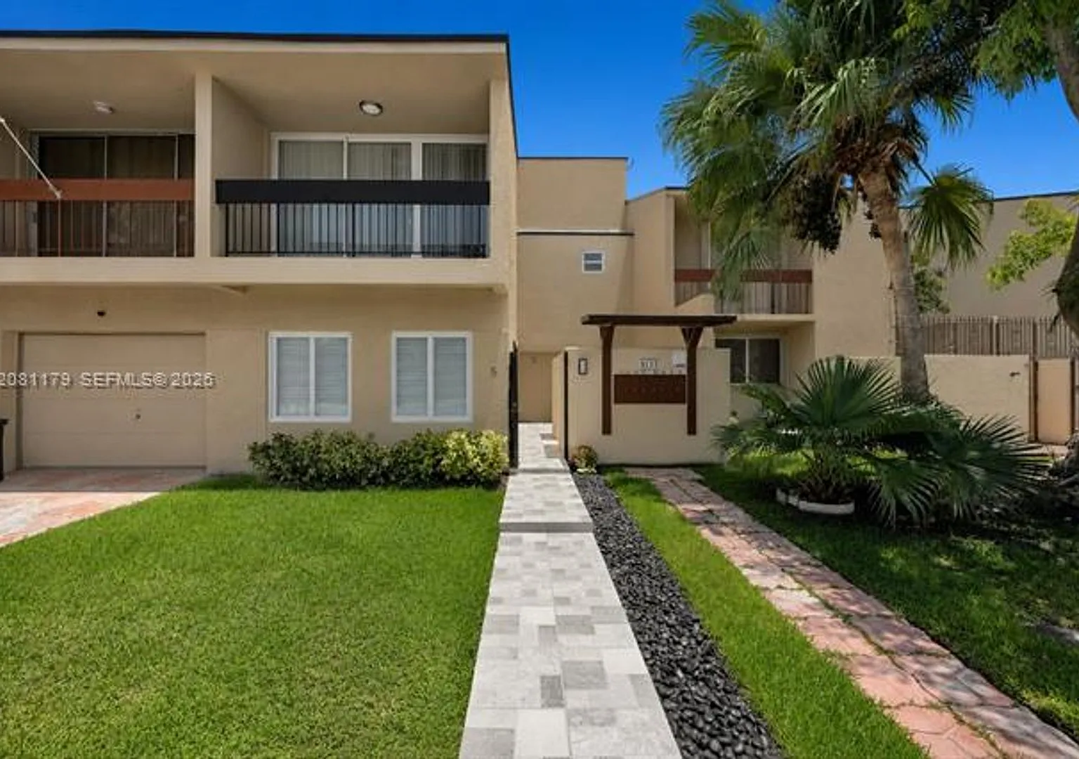 9133 Fontainebleau Blvd th 5, Miami, FL 33172 — Photo 3