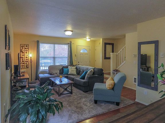 5th image of 4638 N Haight Ave