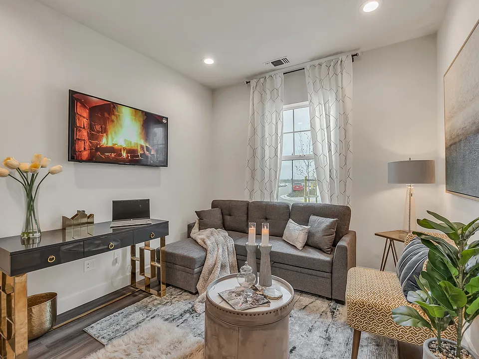 3112 Neil Jerome Dr