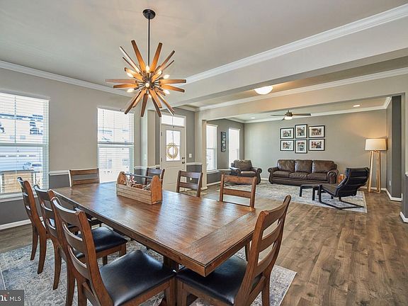 4th image of 17984 Woods View Dr