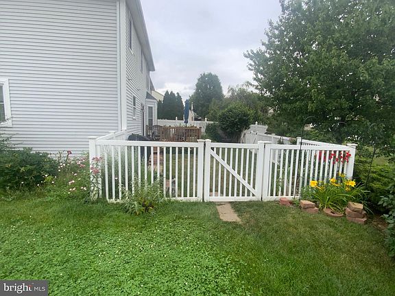 5th image of 4339 Green Park Dr