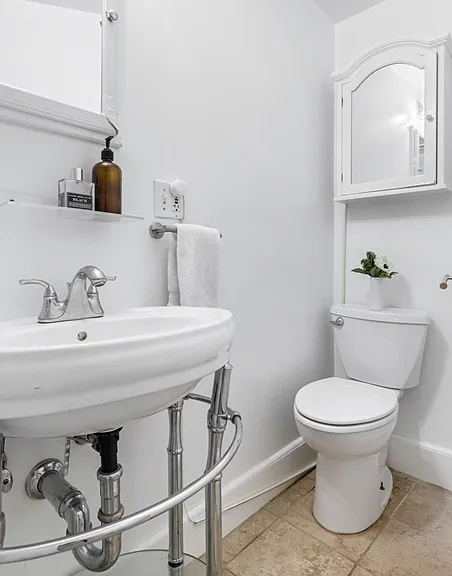 61 W Cedar St #FURNISHED — Photo 16