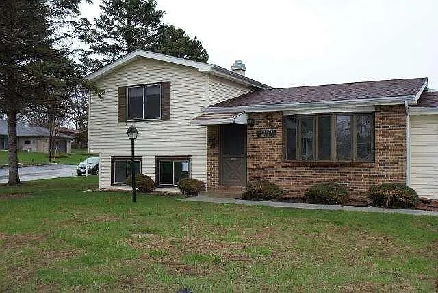 39231 90th Pl photo 1