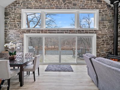 111 Riverbend Ln, Beach Lake, PA, 18405