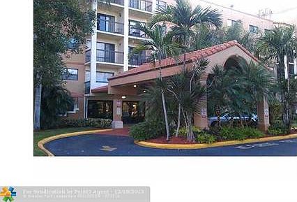 2nd image of 670 Tennis Club Dr APT 109