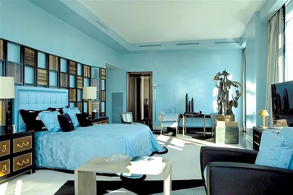 Sold by Domus Realty | media 17