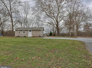7 Shady Cabin Cir, Womelsdorf, PA 19567
