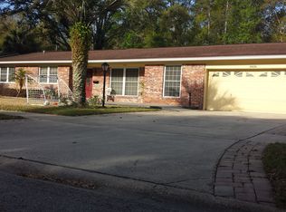 8834 Runnymeade Rd, Jacksonville, FL 32257