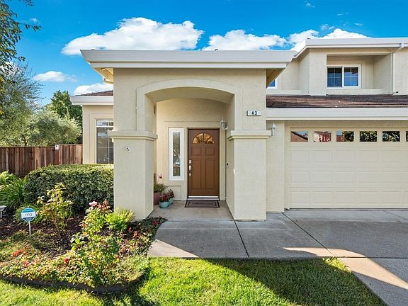 2nd image of 43 Regatta Way