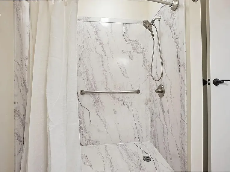 8711 Chloe Ct #8711 — Photo 10