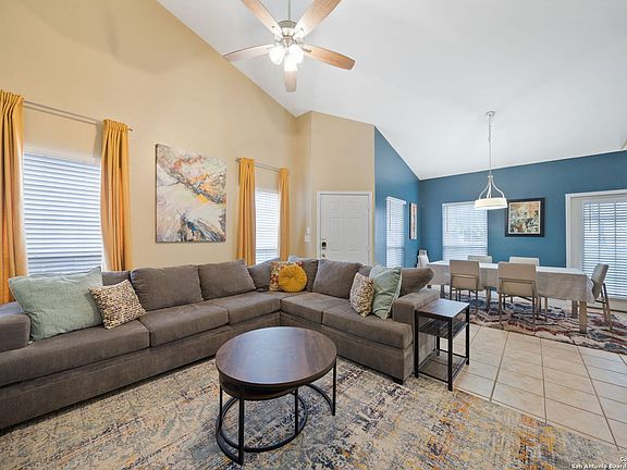 5th image of 97 CHAPEL HILL CIR #97