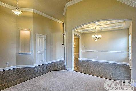 4th image of 12225 Tamarack Dr