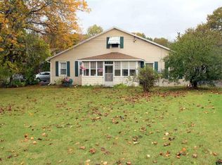 5-7 Russell Ave, Ravena, NY 12143