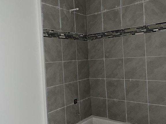 4th image of 3984 Sagefield Dr