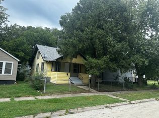 1287 E Oak St, Kankakee, IL 60901