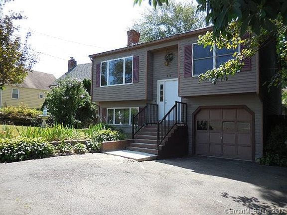 5th image of 331 Oakwood St