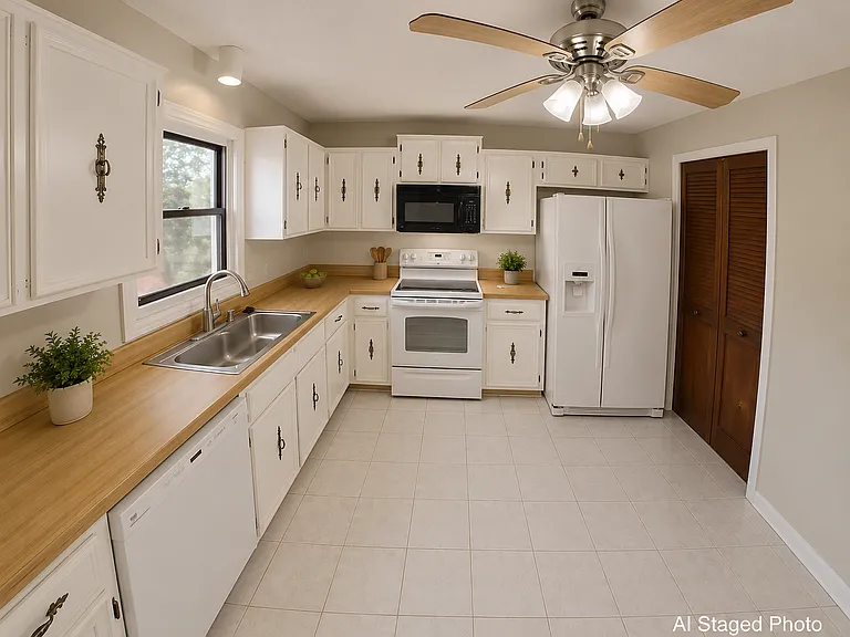 2013 Morningdale Sq — Photo 3