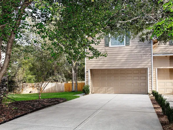 7 Peachridge Pl, Spring, TX 77382
