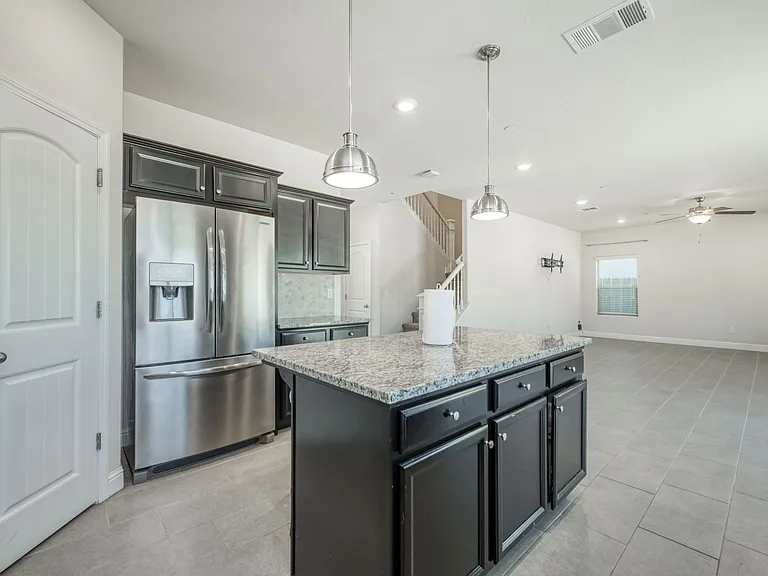 4129 Alamos Ave — Photo 16