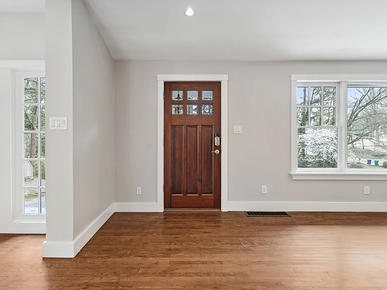 2849 Ashford Rd — Photo 6