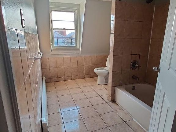 2nd image of 63 Belmont Ave #1R
