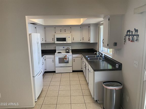2nd image of 4938 W Puget Ave