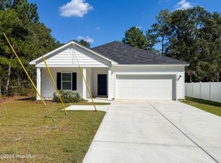 520 Bannermans Mill Rd, Richlands, NC 28574