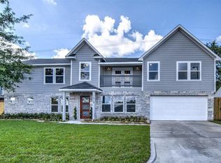 1015 Gardendale Dr, Houston, TX 77018