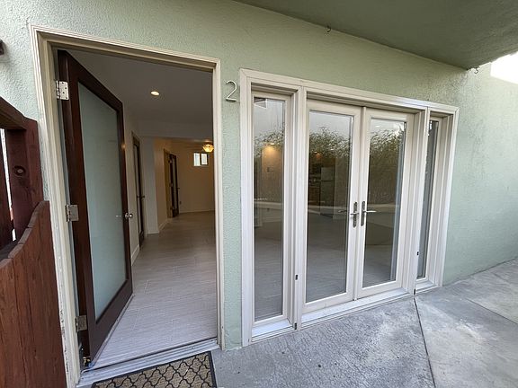 5th image of 349 Playa Del Sur St #2