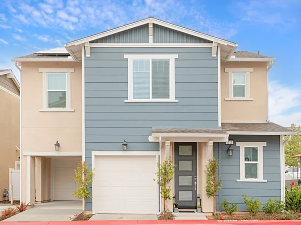 1516 Meriwood Way, Vista, CA 92083
