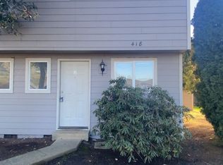 418 SE Lacreole Dr APT 1, Dallas, OR 97338