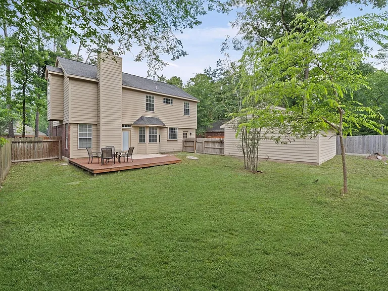 7 Grey Birch Pl — Photo 30