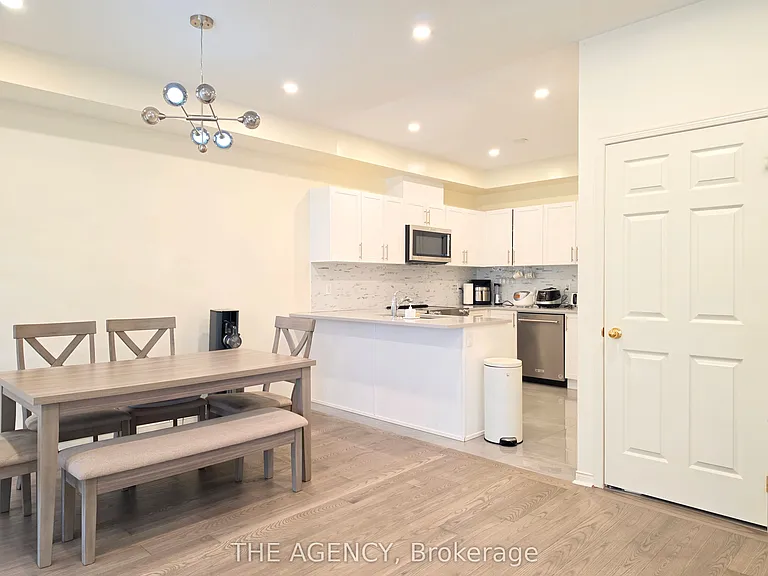 109 Ness Dr — Photo 5