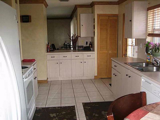 2nd image of 1100 NW 132nd St