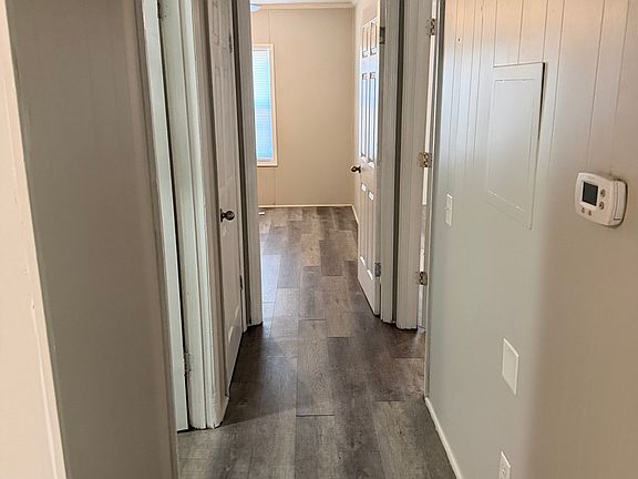 5th image of 230 S Link Ave #230