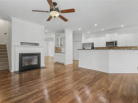 5th image of 3216 Buck Way
