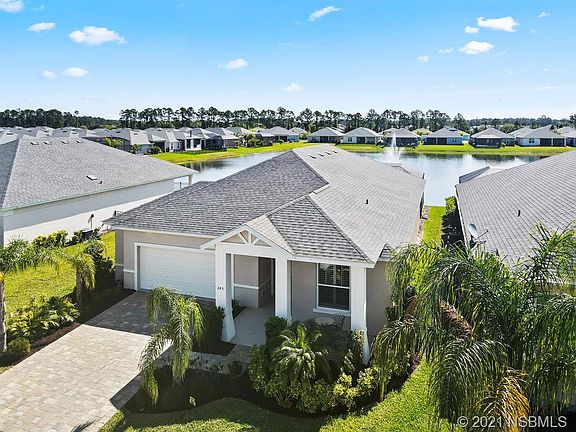 4th image of 243 Venetian Palms Blvd